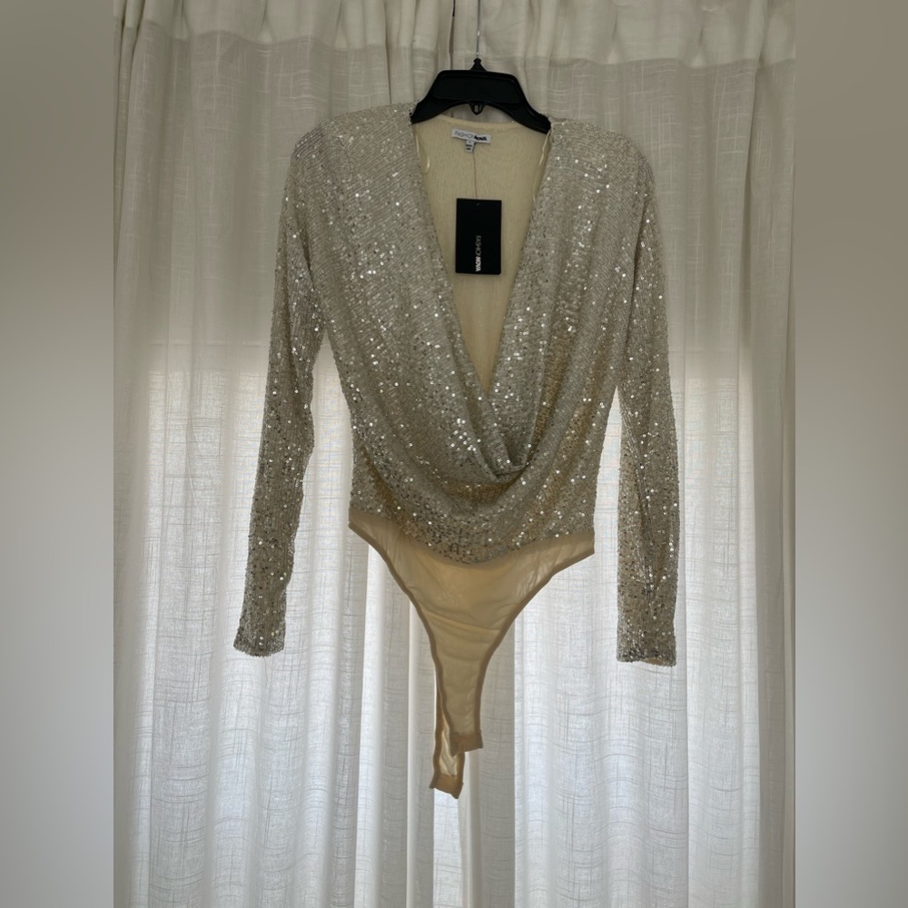New with tags body suit